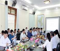 Chủ tịch UBND tỉnh Nguyễn Văn Phóng làm việc với Ban Giám đốc Cơ quan phát triển Pháp