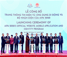 CHỦ TỊCH QUỐC HỘI DỰ LỄ CÔNG BỐ TRANG THÔNG TIN ĐIỆN TỬ, ỨNG DỤNG DI ĐỘNG VÀ BỘ NHẬN DIỆN CỦA AIPA 2020