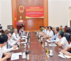 Lãnh đạo tỉnh tiếp và làm việc với Đại sứ đặc mệnh toàn quyền nước Cộng hòa Belarus tại Việt Nam