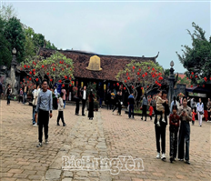 Đầu năm thăm những di tích ở Phố Hiến