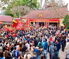 Gìn giữ nét đẹp lễ hội mùa xuân