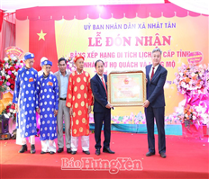 Lễ đón bằng xếp hạng Di tích lịch sử cấp tỉnh Nhà thờ họ Quách và lăng mộ Huệ Dung công chúa