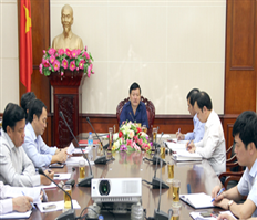 UBND tỉnh: Xem xét, thảo luận tình hình thực hiện kế hoạch phát triển kinh tế - xã hội năm 2017
