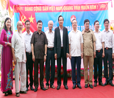 Bộ Trưởng Bộ Lao động, Thương binh và Xã hội dự Ngày hội "Đại đoàn kết toàn dân tộc" ở khu dân cư Dũng Tiến