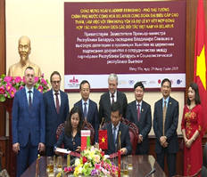 Phó Thủ tướng nước Cộng hòa Belarus sang thăm, làm việc tại Hưng Yên